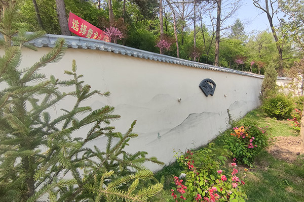 盘龙墓园